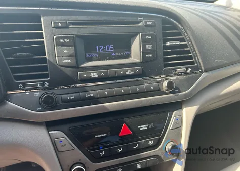 2017 Hyundai Elantra Se из США, поврежденный, VIN 5NPD74LF2HH184229